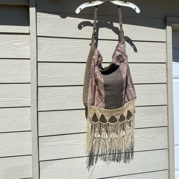 Free People Aztec leather fringe bag - Picture 5 of 5